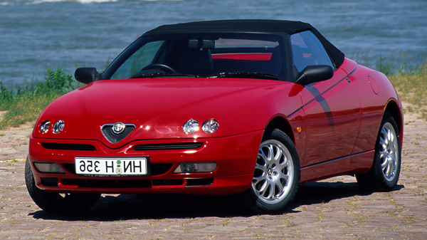 Alfa Romeo Spider (2000-2002)