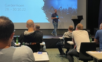 Bilstereotreff på Gardermoen