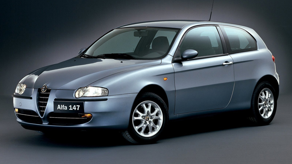 Alfa Romeo 147 1 (2000-2004)