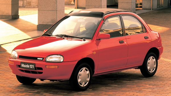 Mazda 121 DB (1993-1995)