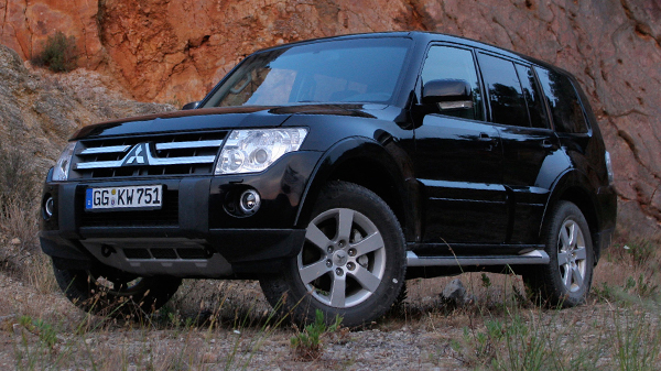 Mitsubishi Pajero 4 (2007-2012)