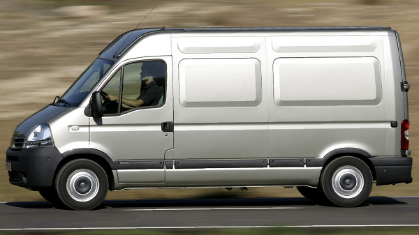 Nissan Interstar (2003-2010) FL