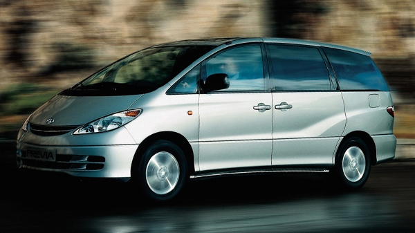 Toyota Previa 2 (2000-2006)