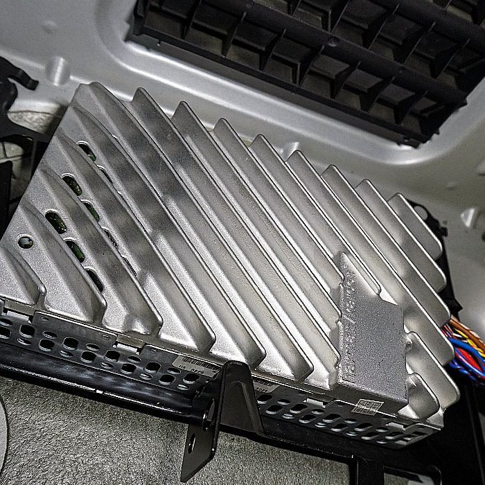 BMW 688 HK forsterker